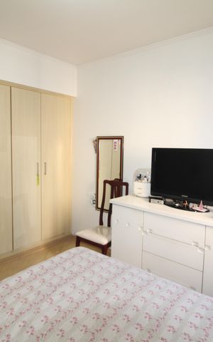Apartamento à venda com 93m², 4 quartos e 1 vagaQuarto 1
