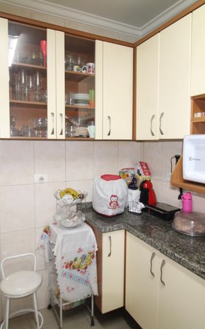 Apartamento à venda com 93m², 4 quartos e 1 vagaCozinha