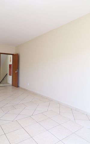 Apartamento para alugar com 110m², 3 quartos e 1 vagaSala