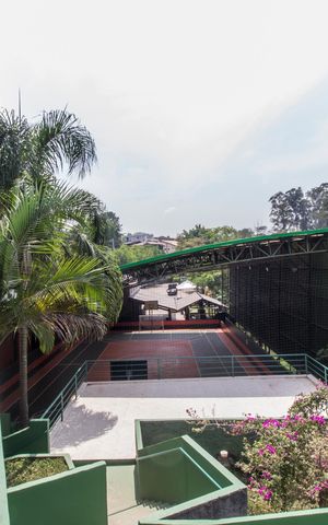 Casa de condomínio para alugar com 256m², 3 quartos e 4 vagasQuadra Esportiva