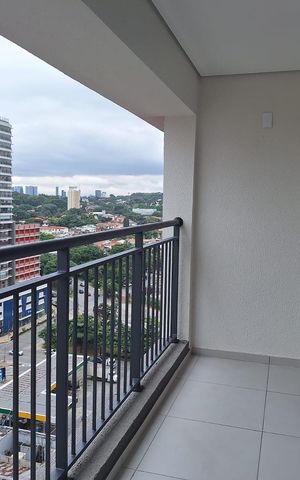 Apartamento à venda com 115m², 3 quartos e 1 vaga Apartamento à venda com 115m², 3 quartos e 1 vagaVaranda