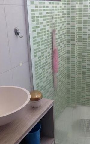 Casa à venda com 211m², 5 quartos e 2 vagas