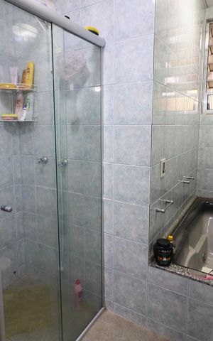 Casa à venda com 114m², 2 quartos e 1 vagaBanheiro 2