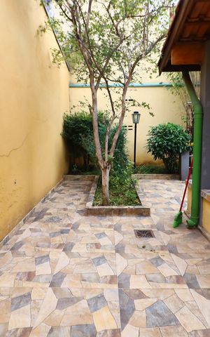 Casa à venda com 114m², 2 quartos e 1 vagaQuintal