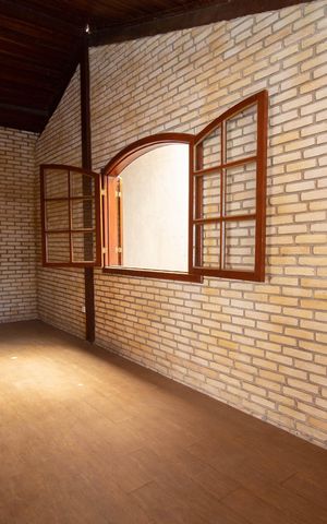 Casa para alugar com 250m², 5 quartos e 4 vagasSala 1