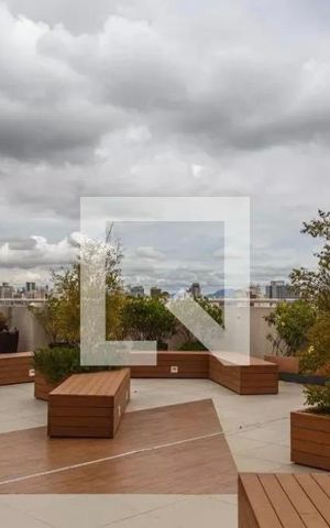 Apartamento à venda com 32m², 1 quarto e 1 vaga Apartamento à venda com 32m², 1 quarto e 1 vagaÁrea comum