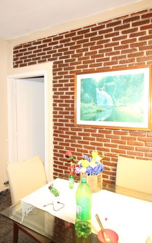 Casa à venda com 100m², 2 quartos e 3 vagasSala