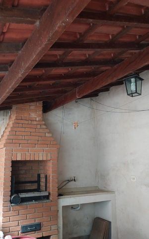 Casa à venda com 199m², 4 quartos e 2 vagas Casa à venda com 199m², 4 quartos e 2 vagasChurrasqueira