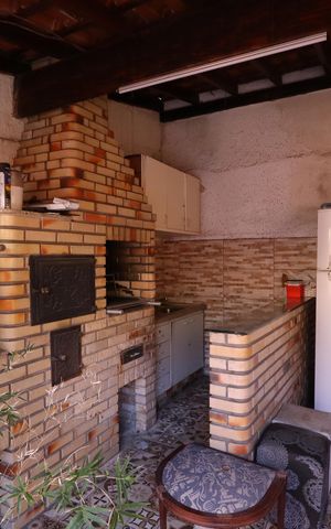 Casa à venda com 201m², 5 quartos e 2 vagasQuintal - Churrasqueira 