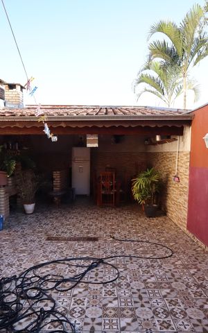 Casa à venda com 201m², 5 quartos e 2 vagasQuintal - Churrasqueira 