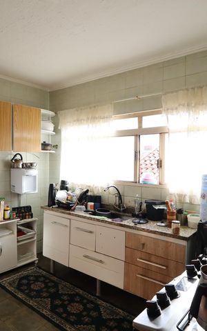Casa à venda com 201m², 5 quartos e 2 vagasCozinha 1