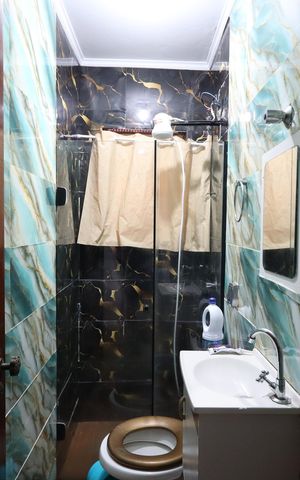 Casa à venda com 201m², 5 quartos e 2 vagasBanheiro da Suíte 5