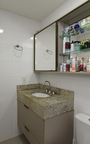 Apartamento à venda com 69m², 2 quartos e 1 vagaBanheiro da Suíte