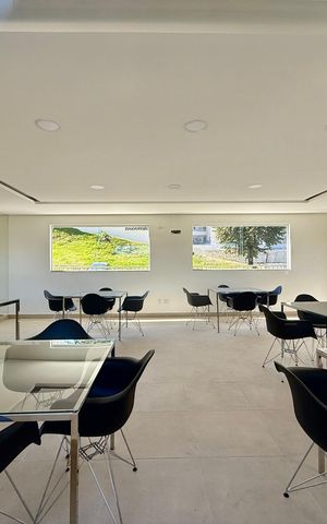 Apartamento para alugar com 48m², 2 quartos e 1 vaga Apartamento para alugar com 48m², 2 quartos e 1 vagaÁrea comum - Salão de festas
