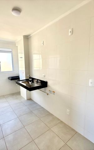 Apartamento para alugar com 48m², 2 quartos e 1 vaga Apartamento para alugar com 48m², 2 quartos e 1 vagaCozinha e Área de Serviço