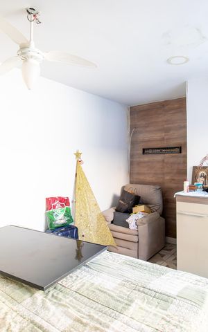 Casa à venda com 200m², 4 quartos e 2 vagas Casa à venda com 200m², 4 quartos e 2 vagasSuíte 1