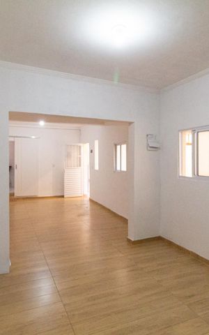 Casa para alugar com 171m², 2 quartos e sem vaga Casa para alugar com 171m², 2 quartos e sem vagaSala