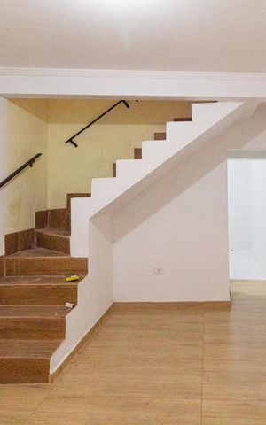Casa para alugar com 171m², 2 quartos e sem vaga Casa para alugar com 171m², 2 quartos e sem vagaSala