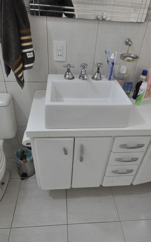 Casa para alugar com 370m², 4 quartos e 5 vagasBanheiro da Suíte 1
