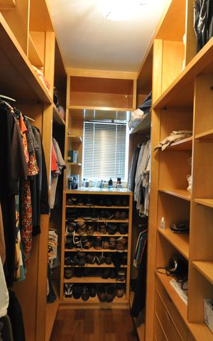 Casa para alugar com 370m², 4 quartos e 5 vagasCloset