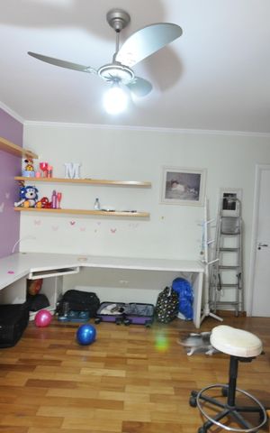 Casa para alugar com 370m², 4 quartos e 5 vagasSuíte 3
