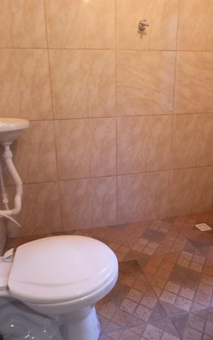 Casa para alugar com 35m², 1 quarto e sem vagaBanheiro da Suíte