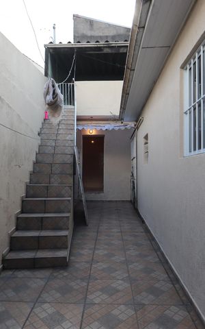 Casa para alugar com 35m², 1 quarto e sem vagaCorredor de acesso