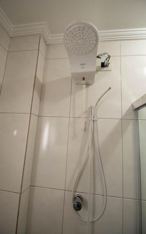 Casa para alugar com 132m², 2 quartos e 3 vagasBanheiro da Suíte 2