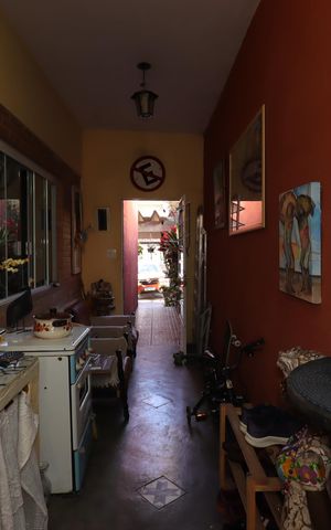 Casa à venda com 88m², 2 quartos e 1 vagaCorredor externo