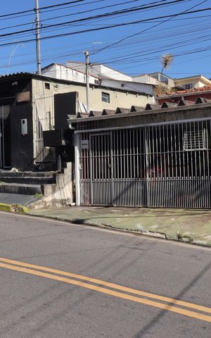Casa à venda com 88m², 2 quartos e 1 vagaFachada