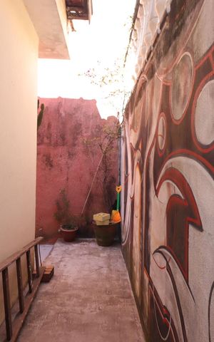 Casa à venda com 88m², 2 quartos e 1 vagaCorredor externo