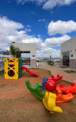 Apartamento à venda com 43m², 2 quartos e 1 vaga Apartamento à venda com 43m², 2 quartos e 1 vagaÁrea comum - Playground