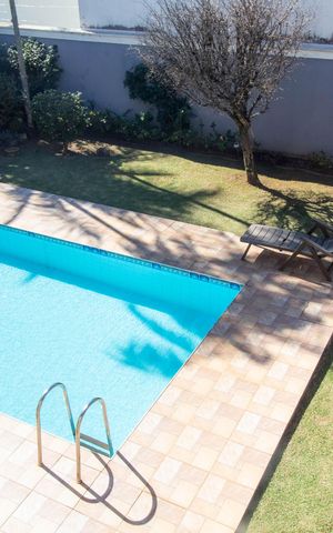Casa à venda com 483m², 4 quartos e 4 vagasVISTA DO QUARTO 2