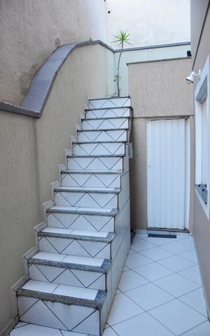 Casa à venda com 260m², 3 quartos e 4 vagas Casa à venda com 260m², 3 quartos e 4 vagasDetalhe - Churrasqueira