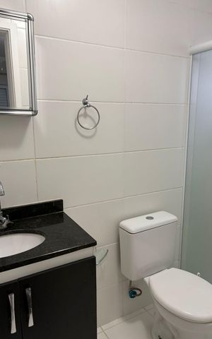 Apartamento para alugar com 80m², 2 quartos e 2 vagas Apartamento para alugar com 80m², 2 quartos e 2 vagasBanheiro