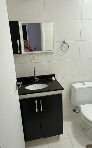Apartamento para alugar com 80m², 2 quartos e 2 vagas Apartamento para alugar com 80m², 2 quartos e 2 vagasBanheiro