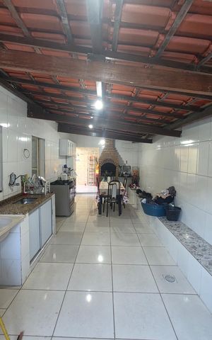 Casa para alugar com 180m², 3 quartos e 2 vagasCozinha