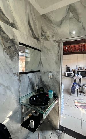Casa para alugar com 180m², 3 quartos e 2 vagasBanheiro 