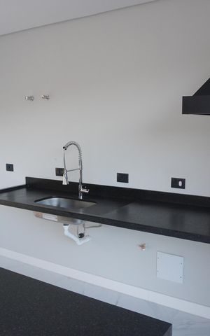 Casa de condomínio para alugar com 312m², 4 quartos e 4 vagasCozinha