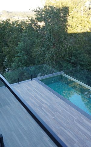Casa de condomínio para alugar com 312m², 4 quartos e 4 vagasSacada