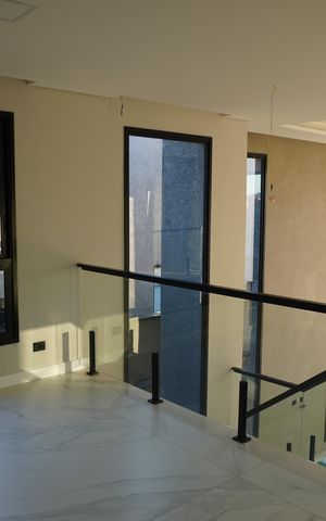 Casa de condomínio para alugar com 312m², 4 quartos e 4 vagasPiso Superior