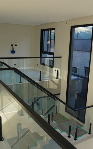 Casa de condomínio para alugar com 312m², 4 quartos e 4 vagasPiso Superior