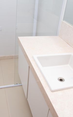 Apartamento para alugar com 570m², 3 quartos e 4 vagas Apartamento para alugar com 570m², 3 quartos e 4 vagasBanheiro da Suíte 2