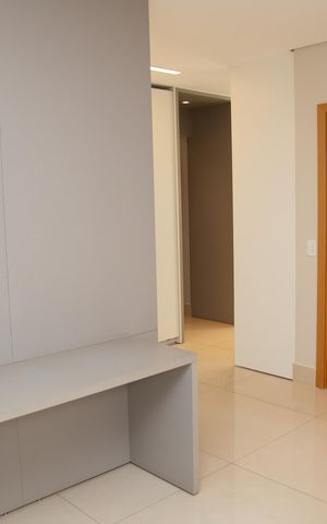 Apartamento para alugar com 570m², 3 quartos e 4 vagas Apartamento para alugar com 570m², 3 quartos e 4 vagasCorredor