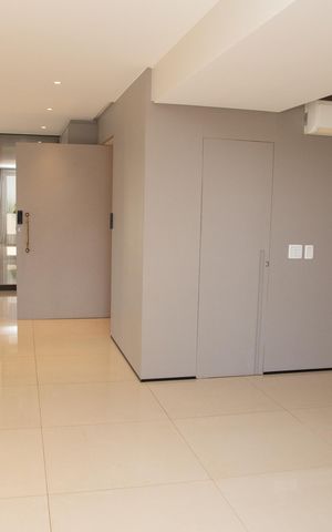 Apartamento para alugar com 570m², 3 quartos e 4 vagas Apartamento para alugar com 570m², 3 quartos e 4 vagasSala