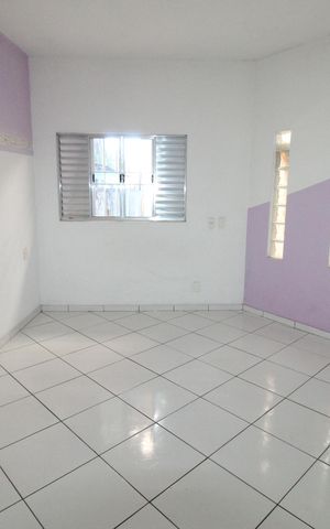 Casa para alugar com 50m², 1 quarto e 1 vagaQuarto 