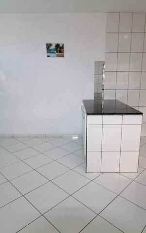 Casa para alugar com 50m², 1 quarto e 1 vagaSala / Cozinha