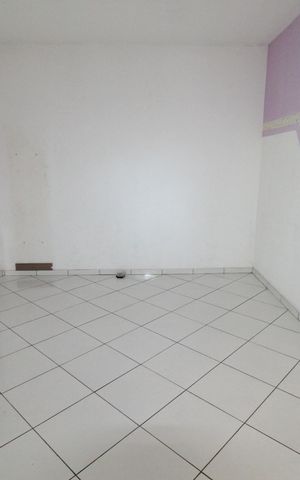 Casa para alugar com 50m², 1 quarto e 1 vagaQuarto 