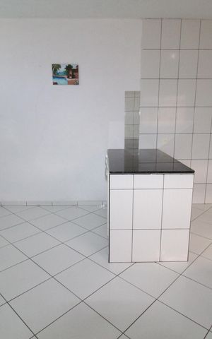 Casa para alugar com 50m², 1 quarto e 1 vagaSala / Cozinha
