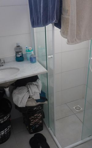 Casa de condomínio à venda com 130m², 2 quartos e 2 vagasBanheiro da Suíte 1